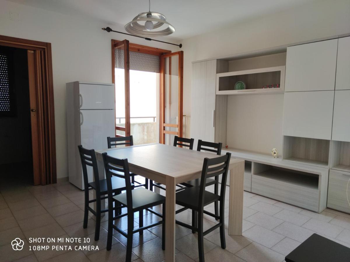 Casa Di Gigi- Comodo Appartamento In Galatina Buitenkant foto