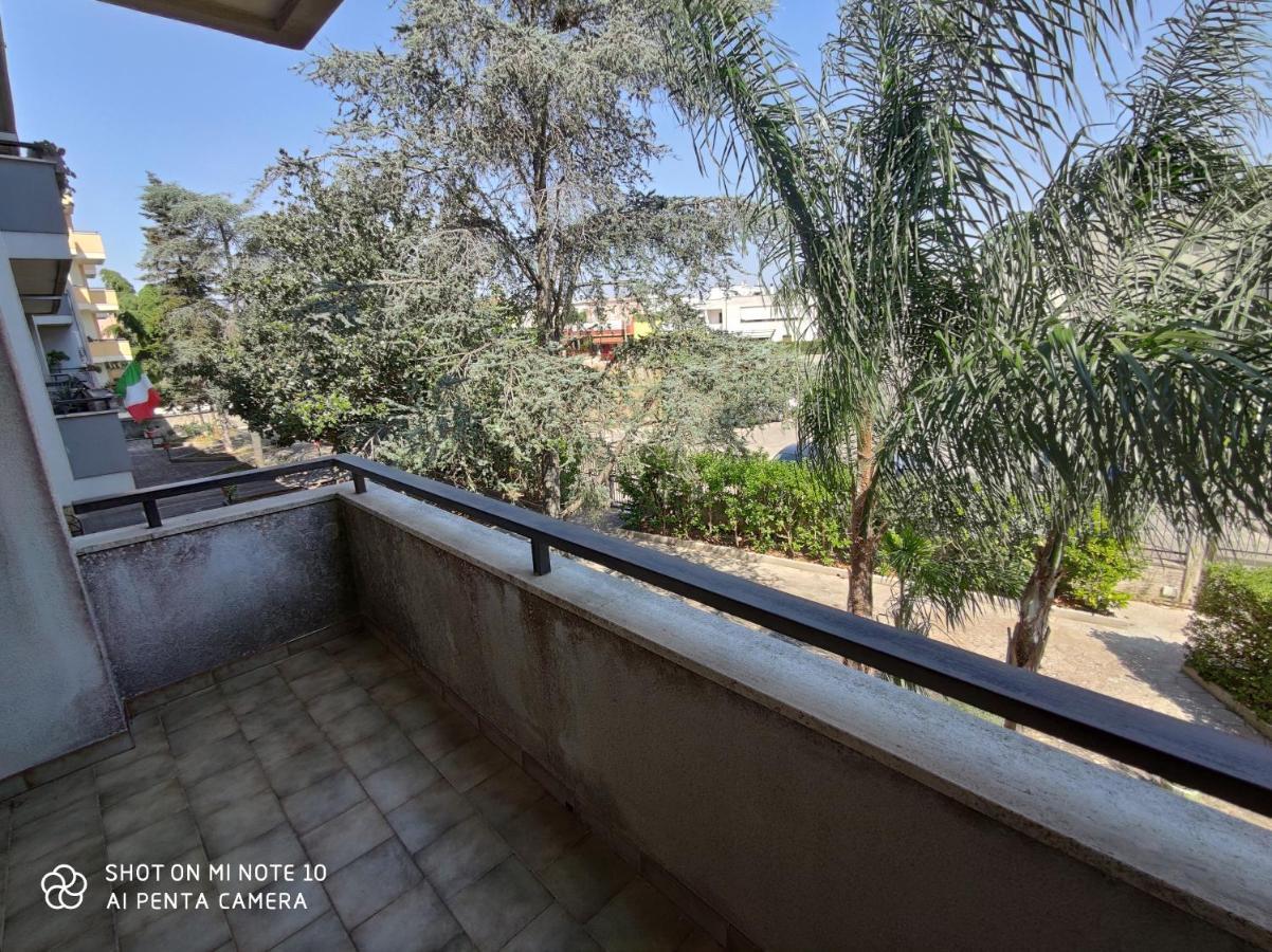 Casa Di Gigi- Comodo Appartamento In Galatina Buitenkant foto