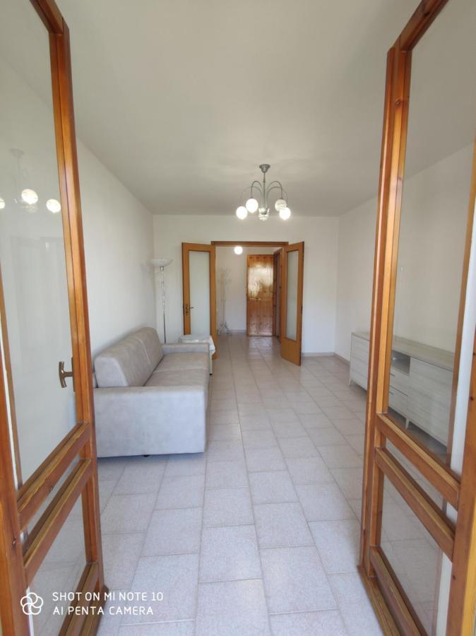 Casa Di Gigi- Comodo Appartamento In Galatina Buitenkant foto
