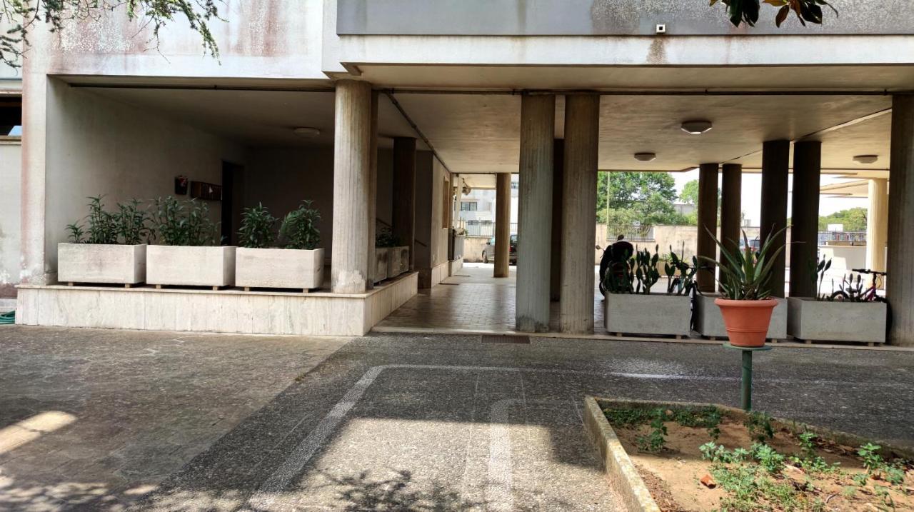 Casa Di Gigi- Comodo Appartamento In Galatina Buitenkant foto
